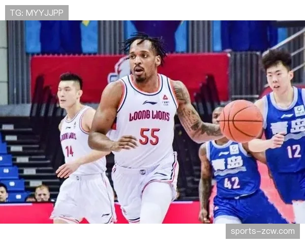 广州龙狮引进德翁特伯顿 后场进攻组织与得分能力获得增强 广州龙狮引进德翁特伯顿 后场进攻组织与得分能力获得增强